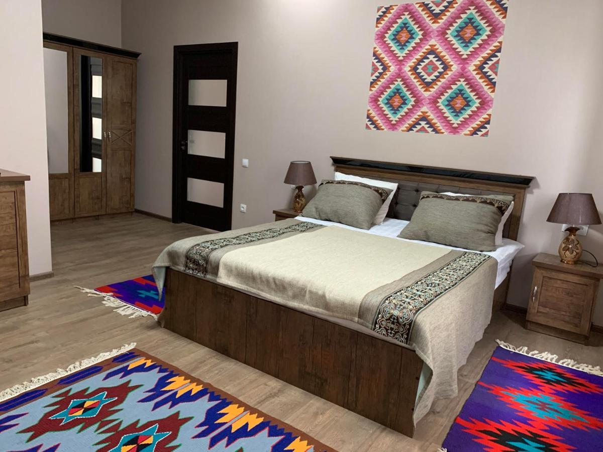 Hotel Al-Rajabiy Tashkent Esterno foto